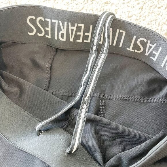 Nike‎ Dri-Fit Running Capri Pant Womens Sz XS Black Epic Lux Tight Running - Picture 10 of 11